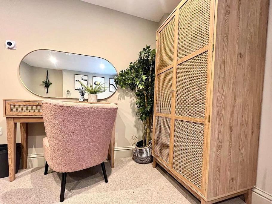Fabulous Large Apartment In Great Location Bath Exterior foto